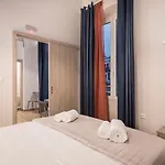 Camara Apartment *