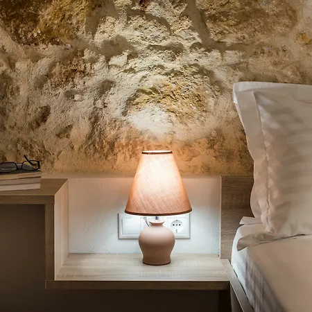 Camara Chania (Crete)