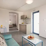 Camara Διαμέρισμα *