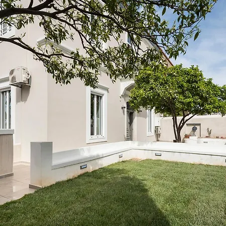 Camara Διαμέρισμα *